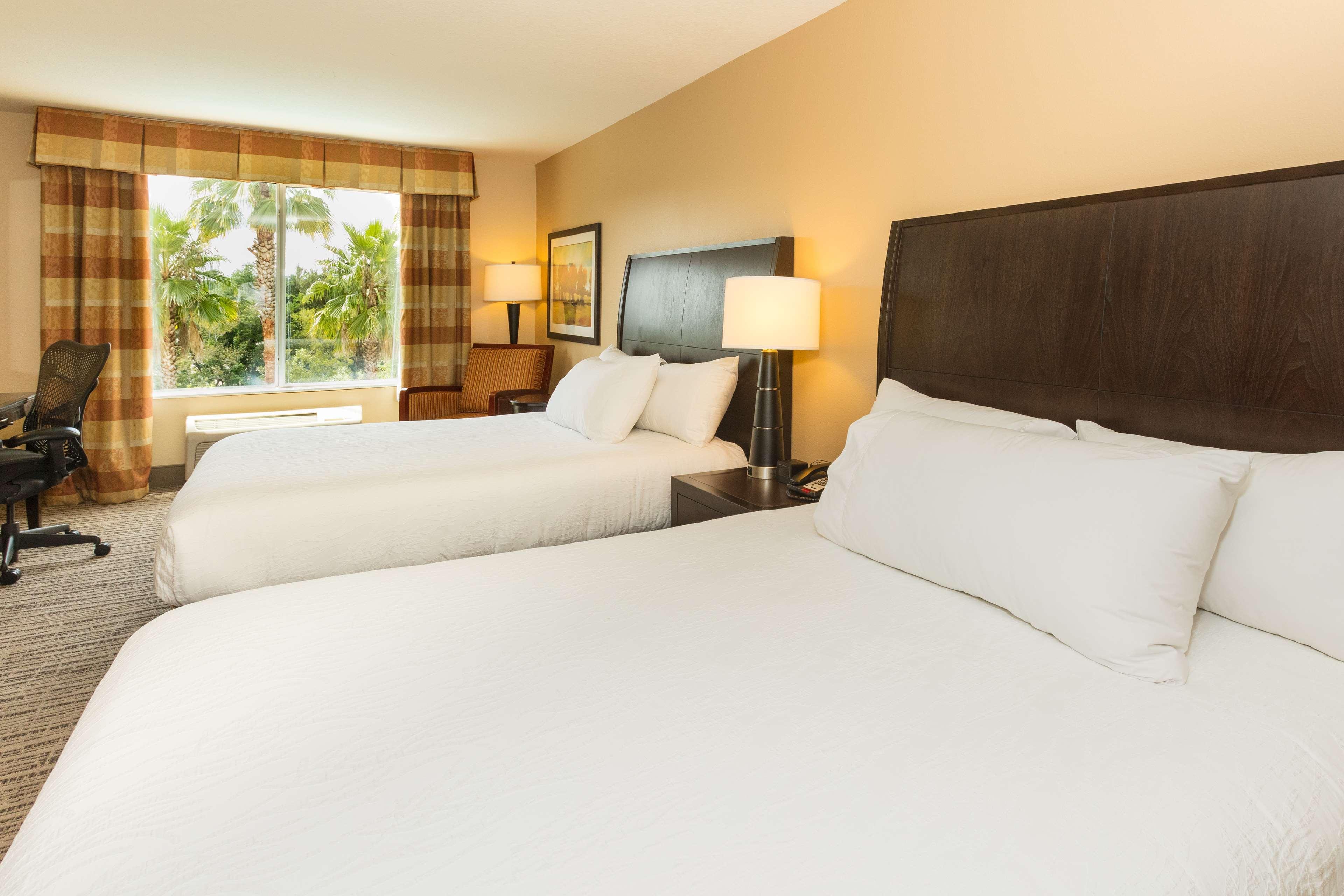 Hilton Garden Inn Jacksonville Airport Exterior foto